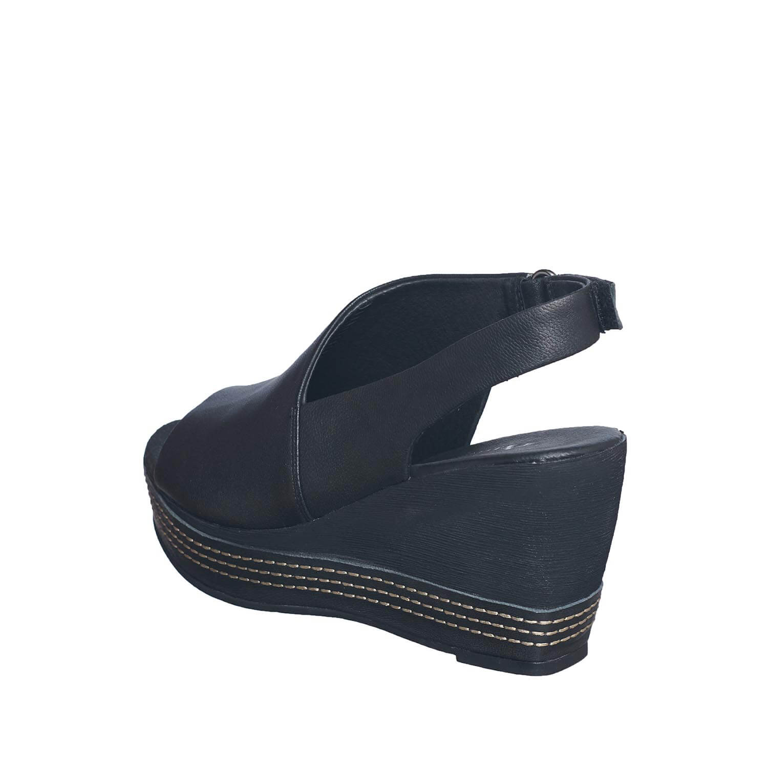 646 Geri Black