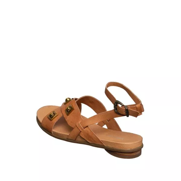 Tan