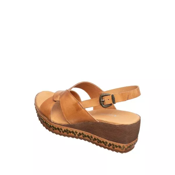 Tan