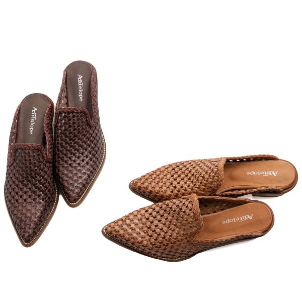 M35 Dellyn Leather Mule Shoes