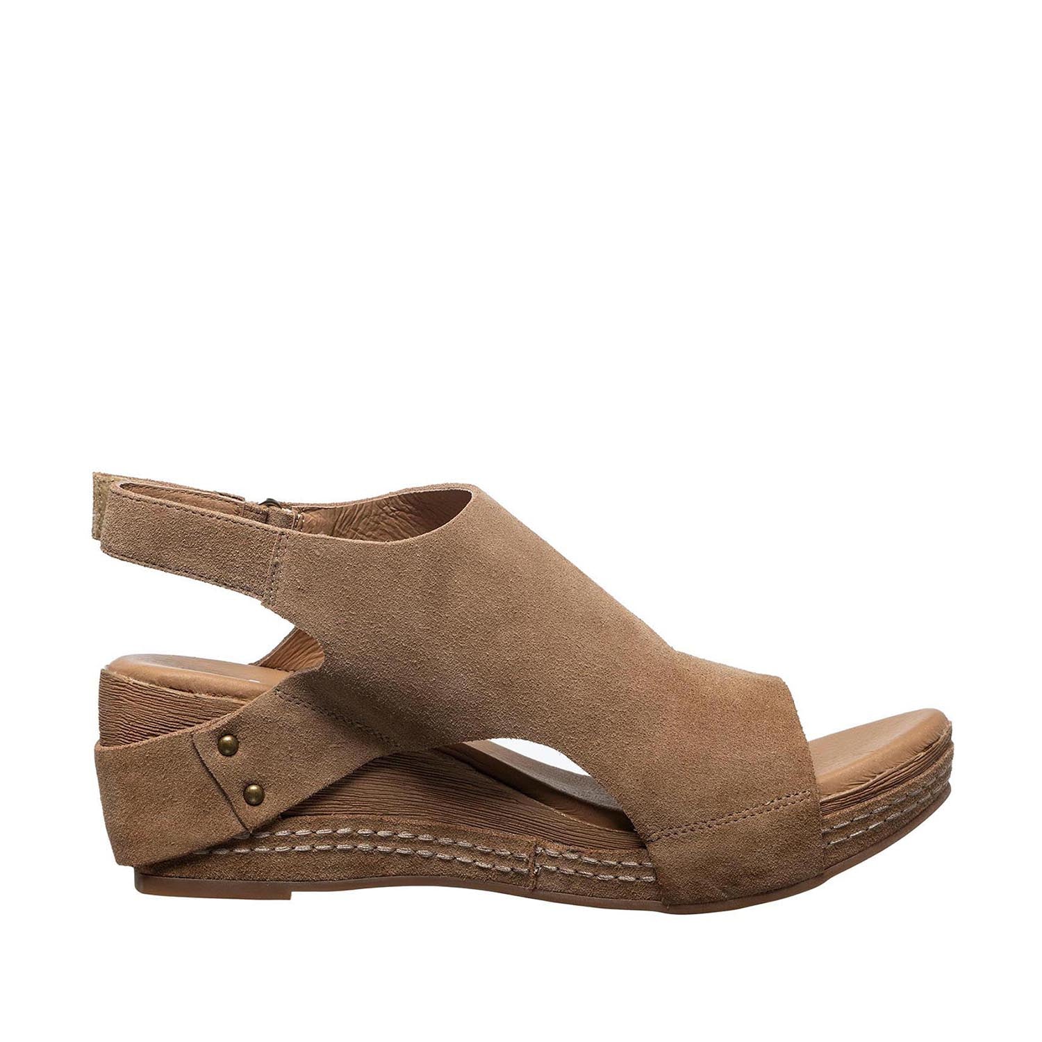 D50 Dotty Taupe