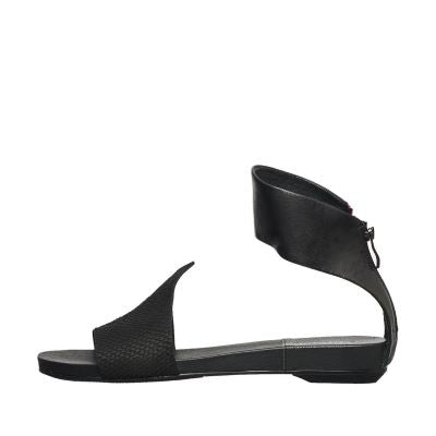 black flat sandals