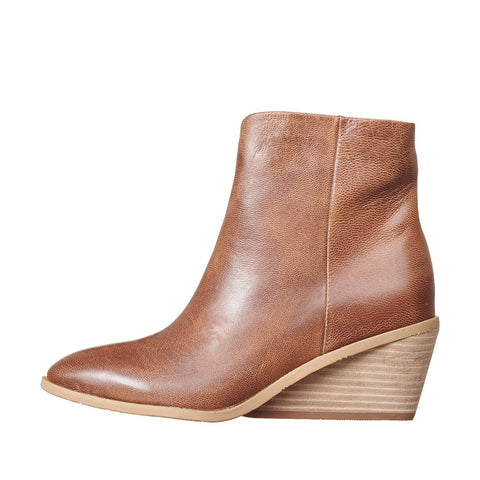 comfortable low wedge boots for women