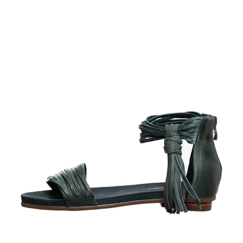 Fringe sandals