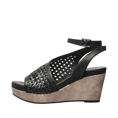 most comfortable shoes for wide feet most comfortable shoes for wide feet