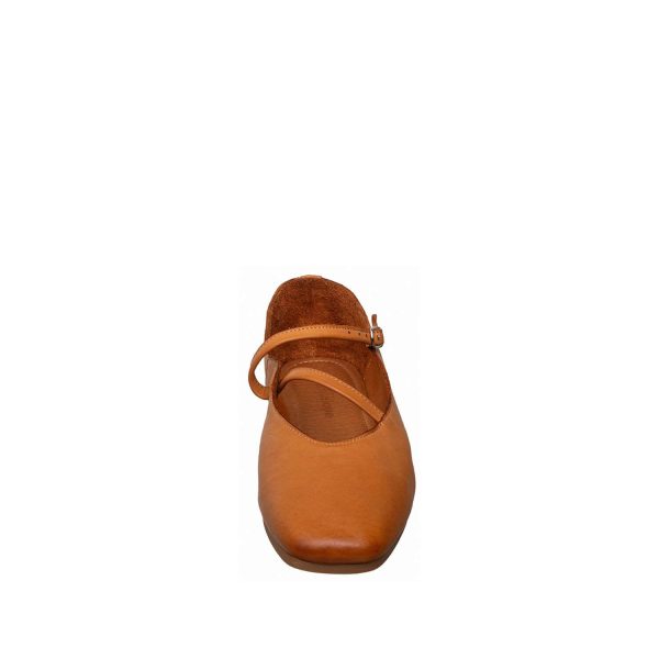 Tan